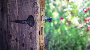 Poignée de porte ancienne